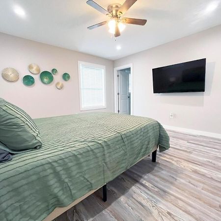 Beautiful Cozy New Build Home - Pet Friendly South Euclid Exterior foto