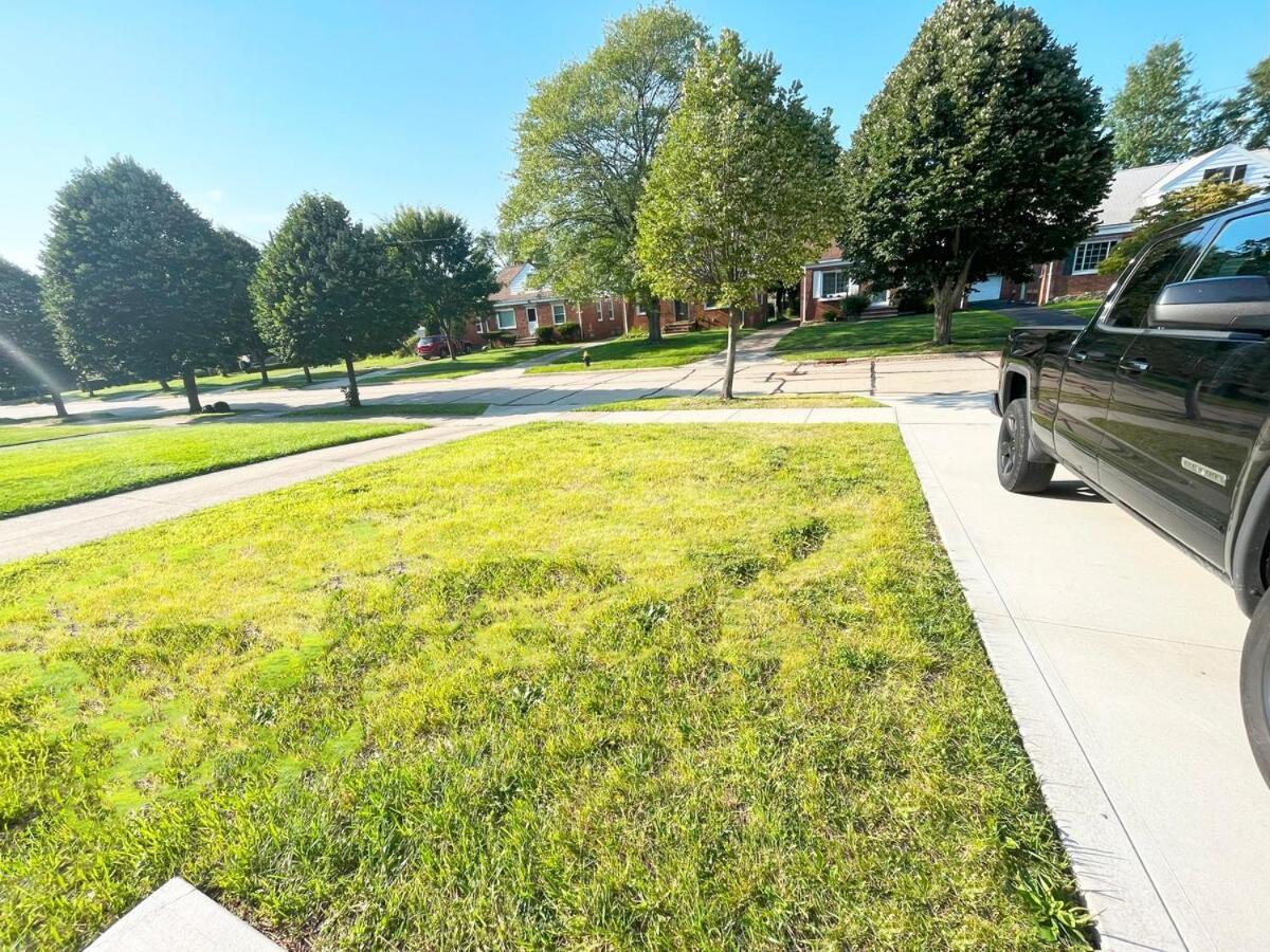 Beautiful Cozy New Build Home - Pet Friendly South Euclid Exterior foto