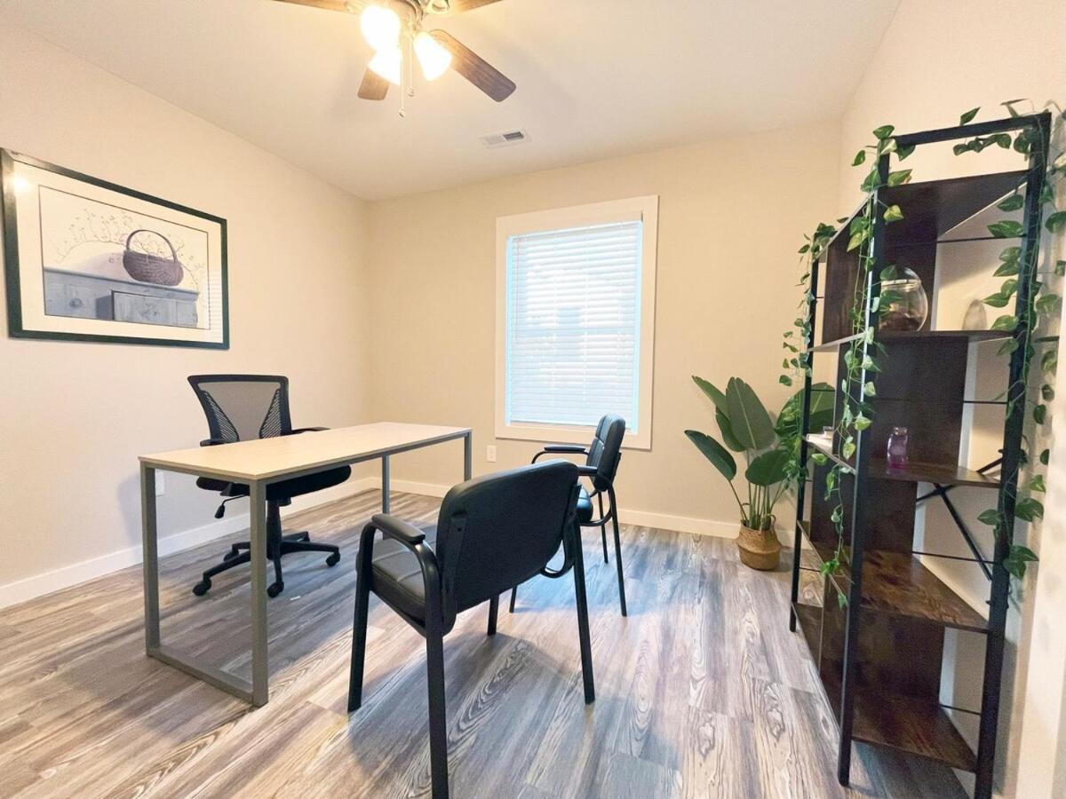 Beautiful Cozy New Build Home - Pet Friendly South Euclid Exterior foto
